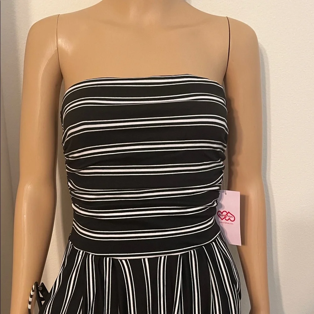 NWT S/M Jumpsuit w/Pockets - Picture 3 of 13